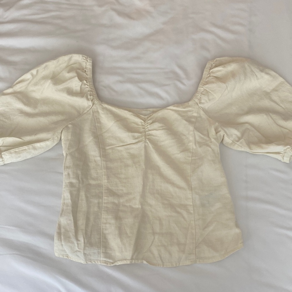 LINEN PUFF SLEEVE TOP